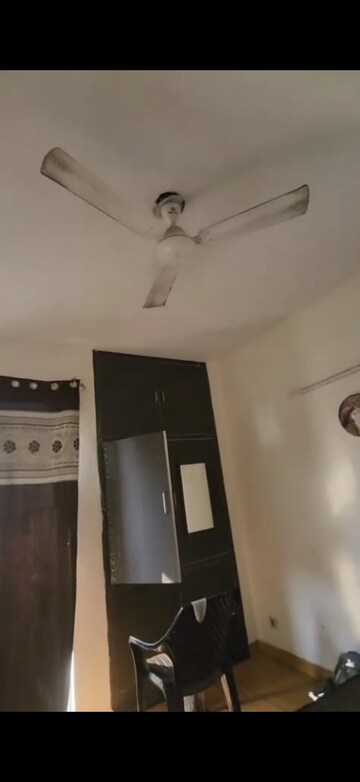 Furnished Amenities in 3 BHK Apartment at Jaypee Greens Kosmos, Sector 134 – for Sale
