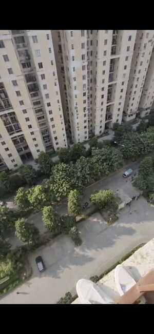 Master Plan in 3 BHK Apartment at Jaypee Greens Kosmos, Sector 134 – for Sale