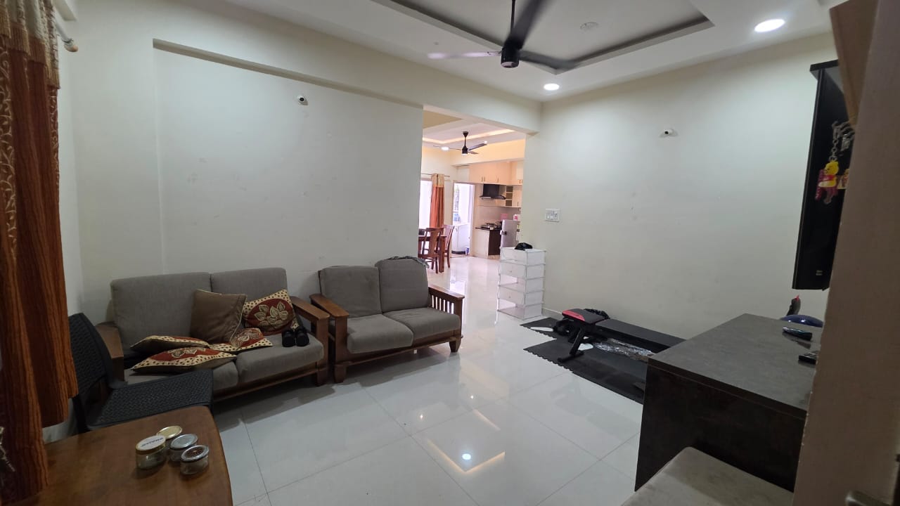 2 BHK Apartment For Rent in Jayani Paradise