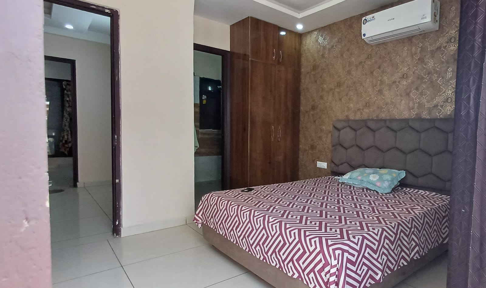 1 BHK Apartment For Rent in Desire Properties
