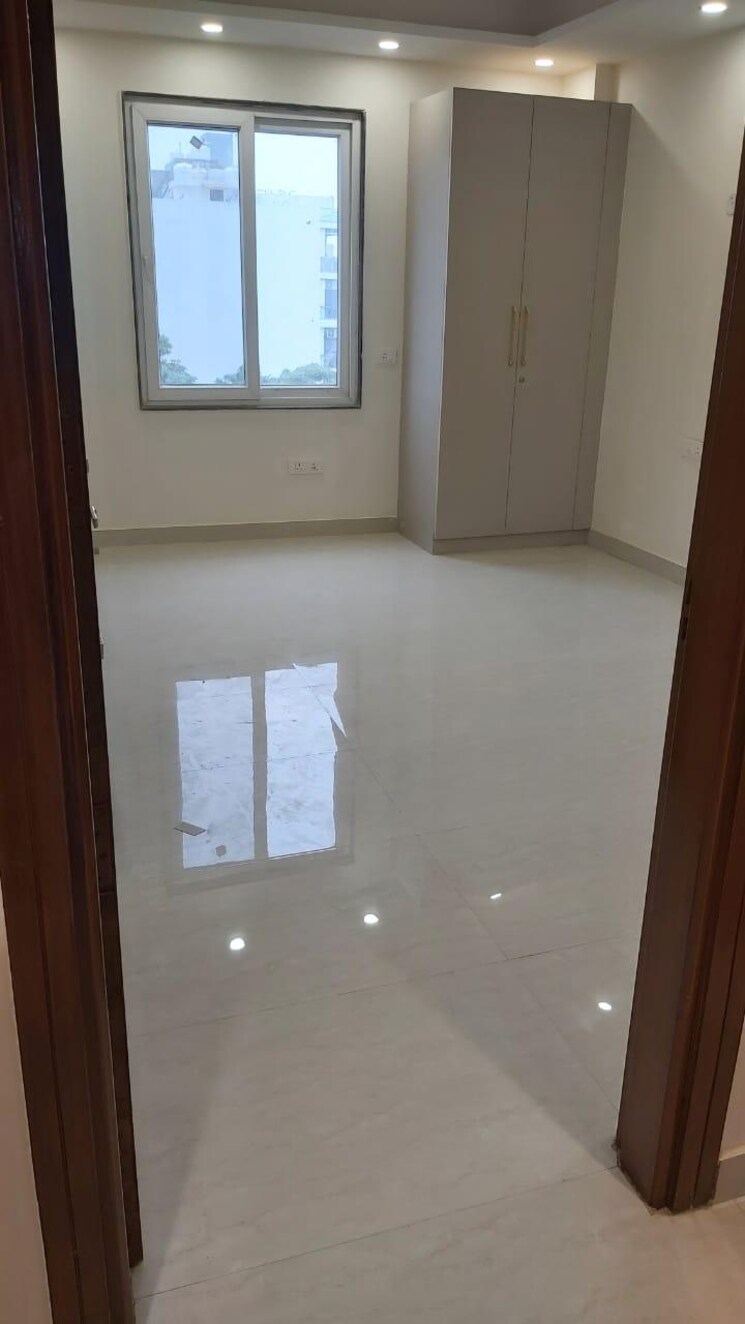 Room, apex-apartments 4 Bedroom 1810 Sq.Ft. Builder Floor In Sector 45 Gurgaon 9318713