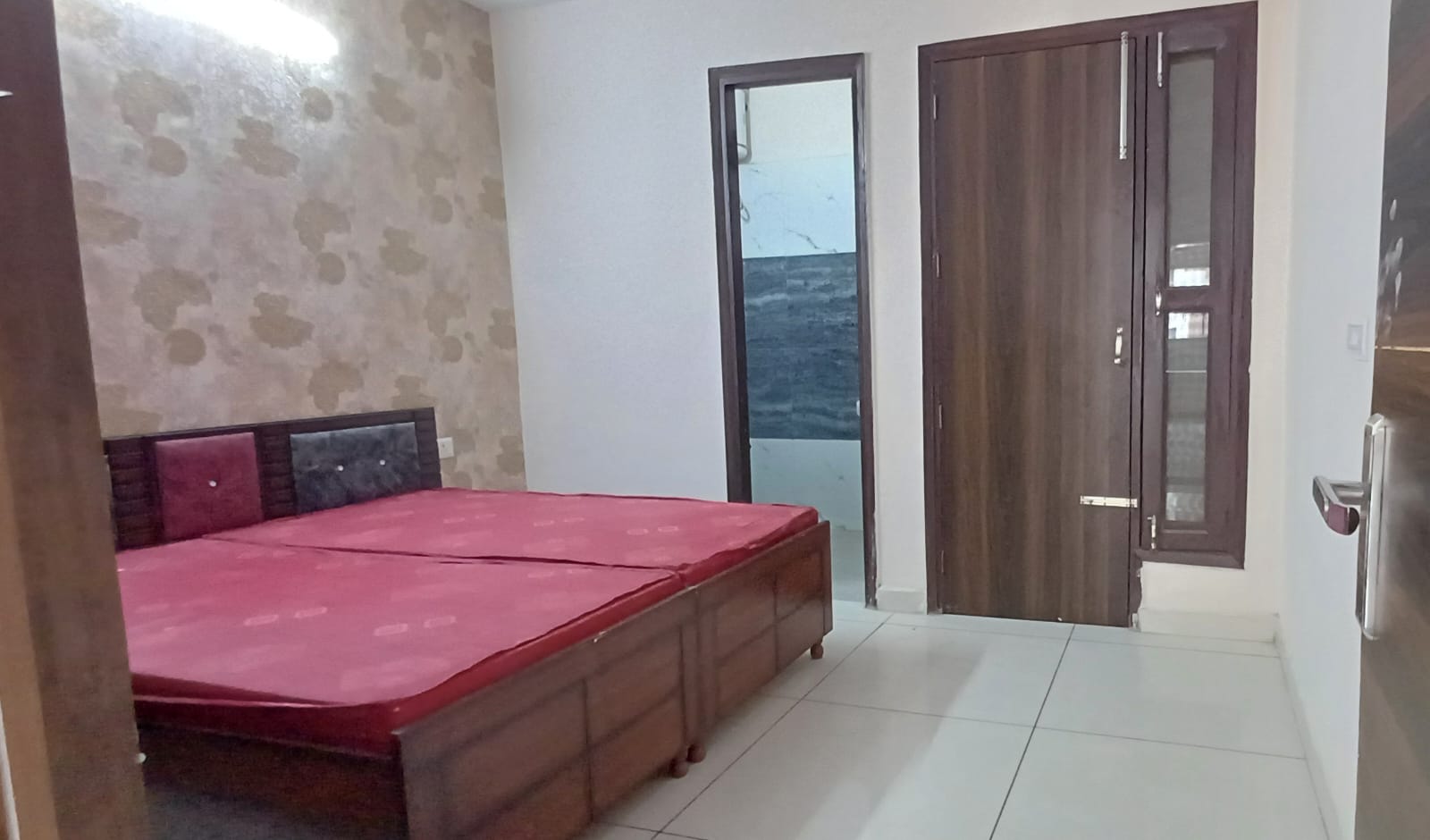 1 BHK Apartment For Rent in Desire Properties