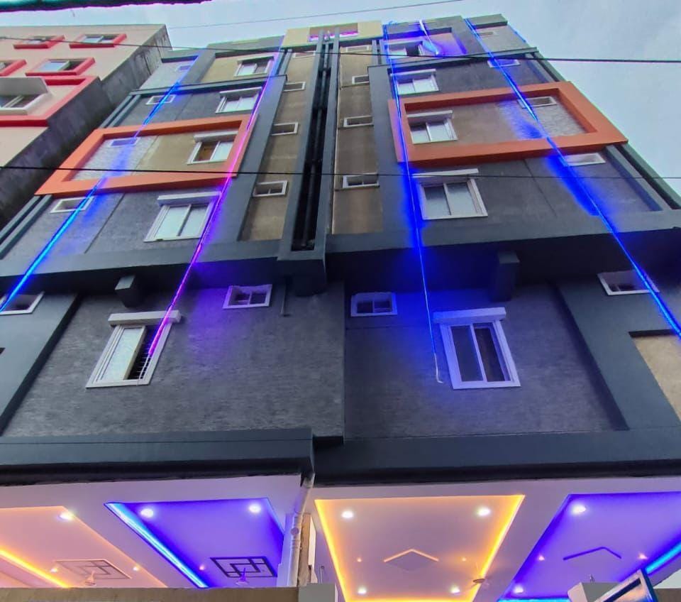 6+ BHK + Extra Room Apartment For Sale in Gachibowli Rental Propert