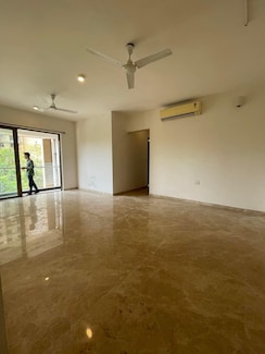 2.5 BHK + Servant Room Apartment For Sale in Lodha Splendora Platino