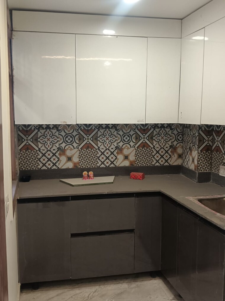 Kitchen, panchsheel vihar 1 Bedroom 405 Sq.Ft. Builder Floor In Panchsheel Vihar Delhi 9318642