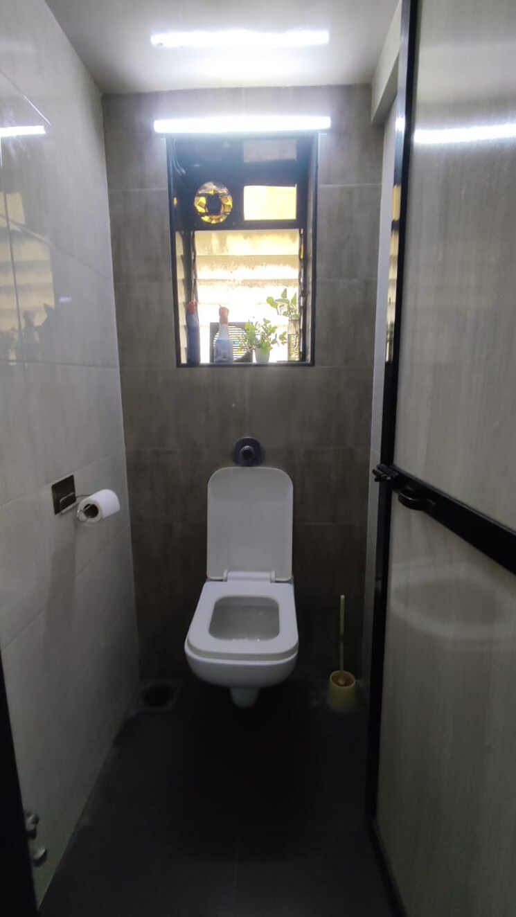 Attached Bathroom, eklavya-apartment 1 Bedroom 400 Sq.Ft. Apartment In Malad West Mumbai 9318652