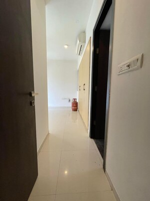 Building Lobby in 1.5 BHK Apartment at Lodha Splendora Platino, Ghodbunder Road – for Sale