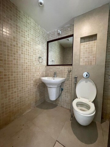 Bathroom in 1.5 BHK Apartment at Lodha Splendora Platino, Ghodbunder Road – for Sale