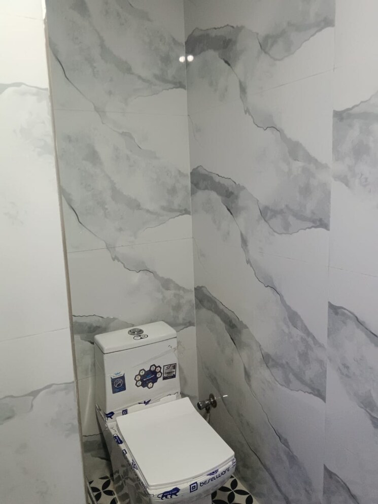 Bathroom, panchsheel vihar 4 Bedroom 1260 Sq.Ft. Builder Floor In Panchsheel Vihar Delhi 9318676