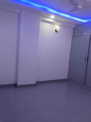 Room in 4 BHK Builder Floor at Panchsheel Vihar – for Sale