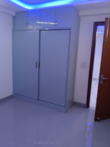 Room in 4 BHK Builder Floor at Panchsheel Vihar – for Sale