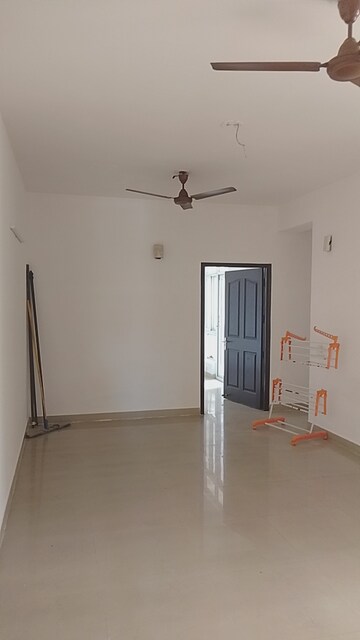 Room in 3 BHK Apartment at Divine Meadows, Sector 108 – for Rent