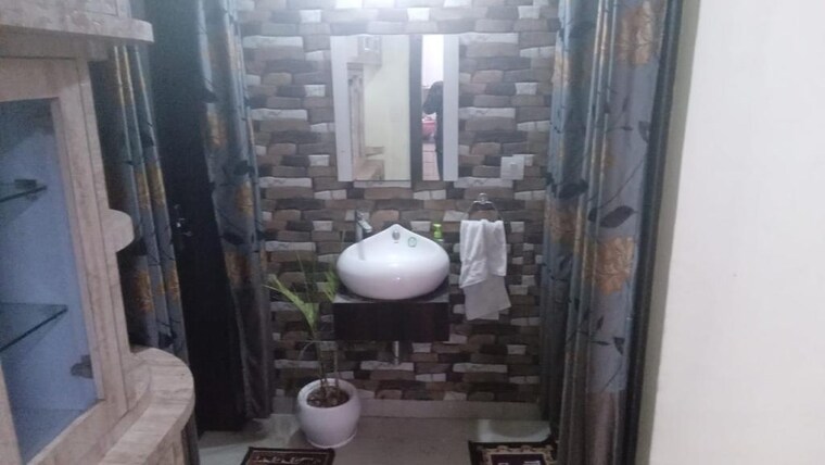 Bathroom, rohini-apartment 2 Bedroom 1100 Sq.Ft. Apartment In Gomti Nagar Lucknow 9318708