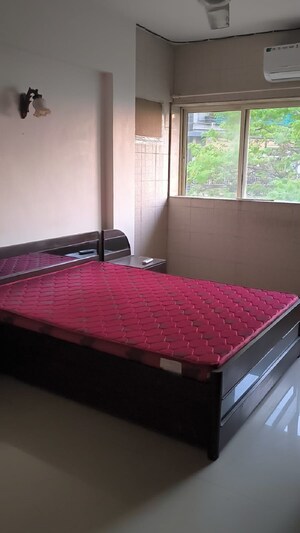 Bedroom in 3 BHK Apartment at Bandra West – for Rent
