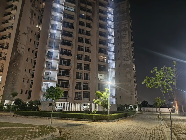 Exterior View, ansal-api-olympus-lake-view 2 Bedroom 1082 Sq.Ft. Apartment In Sushant Golf City Lucknow 9318737