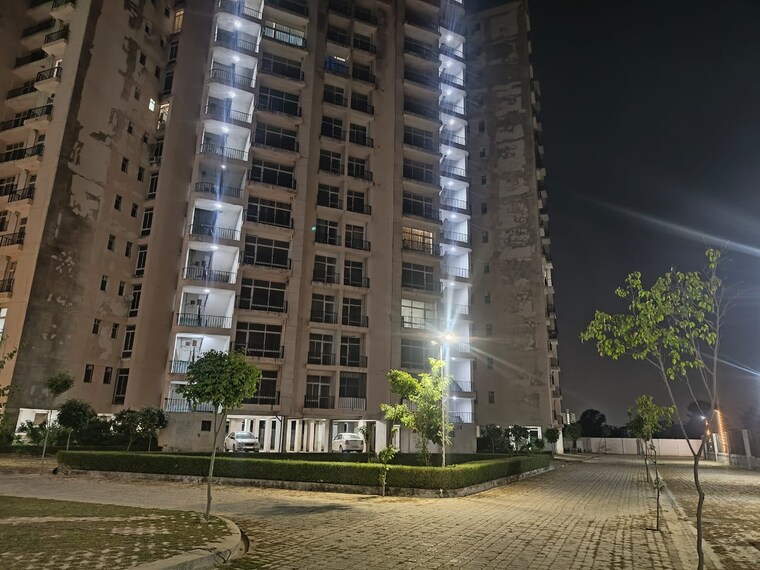 Exterior View, ansal-api-olympus-lake-view 2 Bedroom 1082 Sq.Ft. Apartment In Sushant Golf City Lucknow 9318737