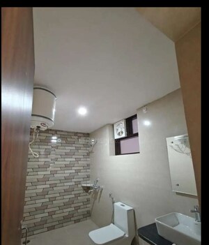 Bathroom in 3 BHK Independent House at Indira Nagar – for Rent