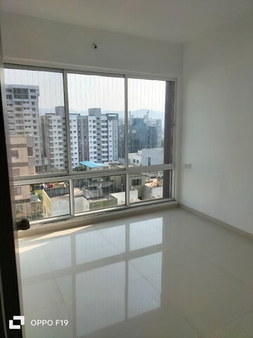 Room in 2 BHK Apartment at Shubh Meriton Towers, Ambegaon Budruk – for Rent