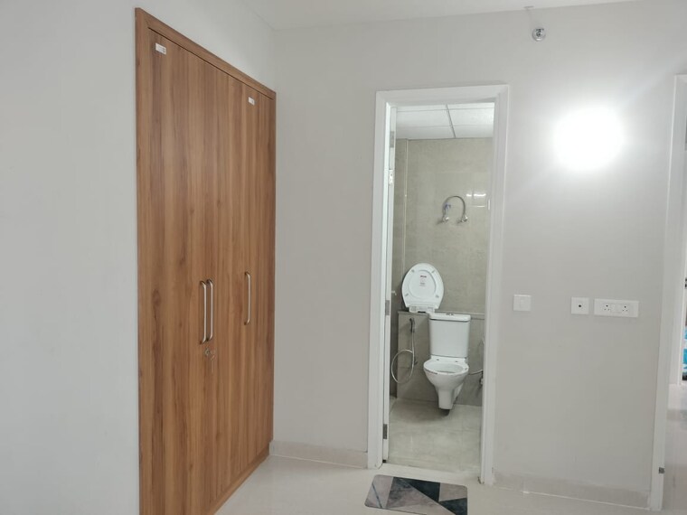 Room, tata-eureka-park 2 Bedroom 1100 Sq.Ft. Apartment In Sector 150 Noida 9318754