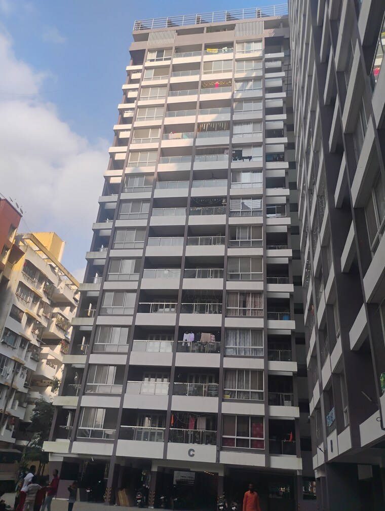 Exterior View, shubh-meriton-towers 2 Bedroom 720 Sq.Ft. Apartment In Ambegaon Budruk Pune 9318759