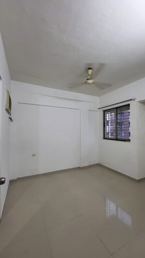 Room in 1.5 BHK Apartment at Lodha Palava Casa Rio Caspiana, Dombivli East – for Rent