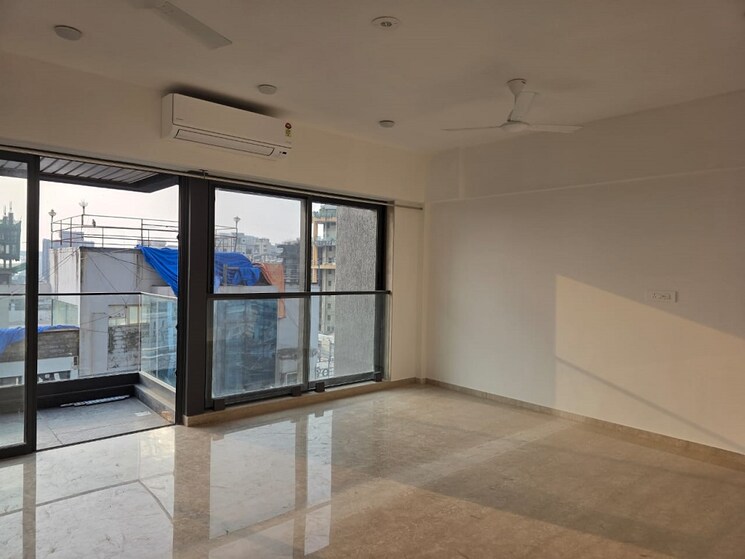 Room, bandra west 3 Bedroom 1200 Sq.Ft. Apartment In Bandra West Mumbai 9318757