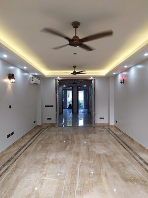 Living Room in 3 BHK Builder Floor at Chittaranjan Park – for Rent