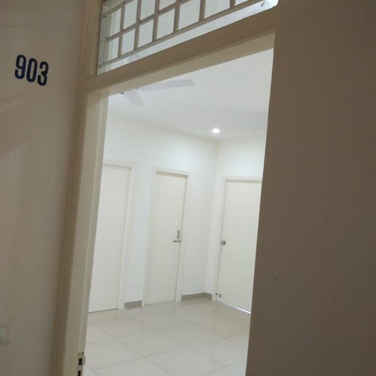 Room, avl-36-gurgaon 2 Bedroom 606 Sq.Ft. Apartment In Sector 36a Gurgaon 9318841