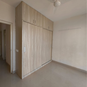 Room in 2 BHK Apartment at Shree Vardhman Green Court, Sector 90 – for Rent