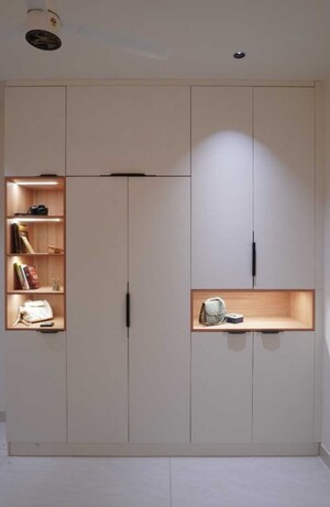 Furnished Amenities in 3 BHK Apartment at Prestige Beverly Hills, Kokapet – for Rent