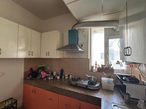 Kitchen in 3 BHK Apartment at Ansal Sushant Lok I, Sector 43 – for Rent