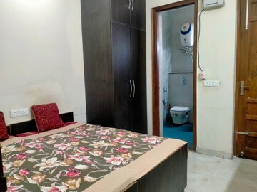 Bedroom in 3 BHK Apartment at Ansal Sushant Lok I, Sector 43 – for Rent