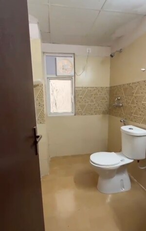 1 RK Apartment For Rent in Amrapali Golf Homes, Sector 4 Greater Noida