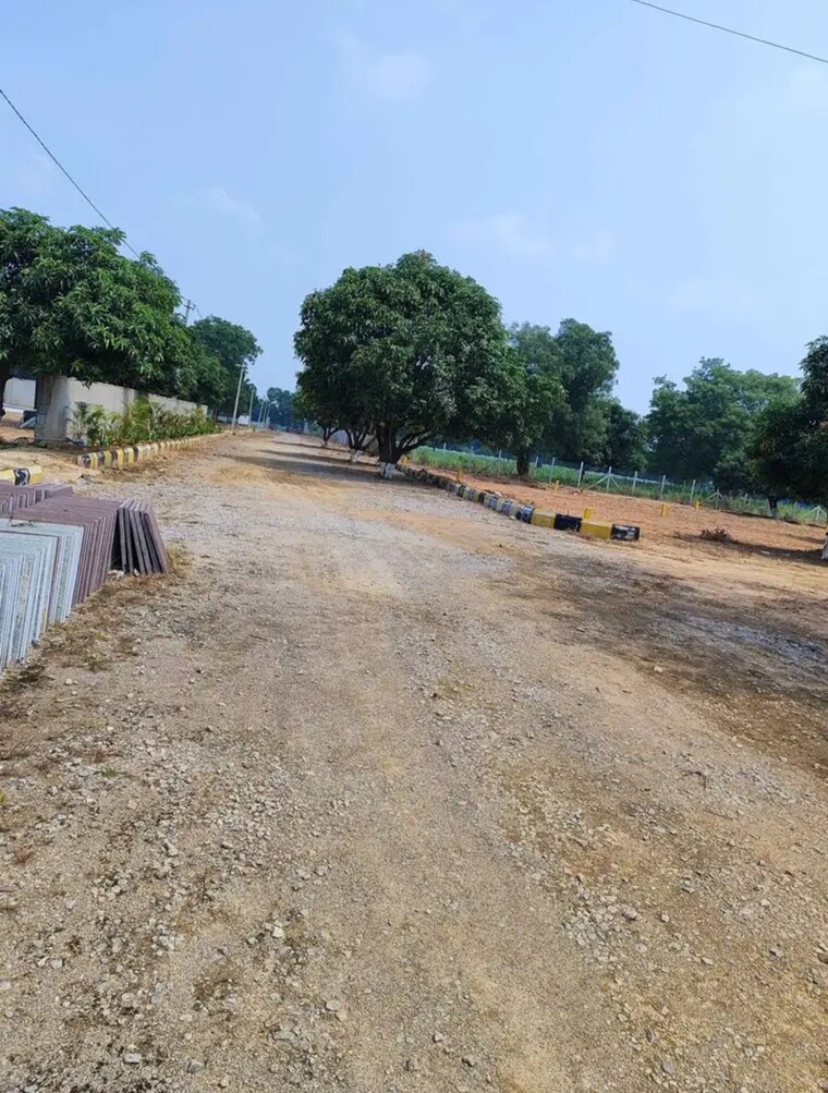 undefined, patancheru shankarpalli road  151 Sq.Yd. Plot In Patancheru Shankarpalli Road Hyderabad 9318917