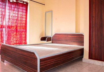 Bedroom in 2 BHK Independent House at Rt Nagar – for Rent