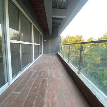 Balcony in 5 BHK Apartment at Aundh – for Rent