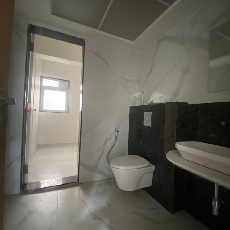 Bathroom, aundh 5 Bedroom 4800 Sq.Ft. Apartment In Aundh Pune 9318963