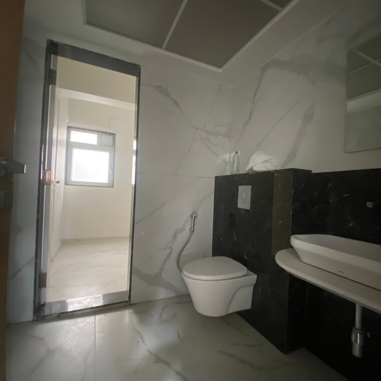 Bathroom, aundh 5 Bedroom 4800 Sq.Ft. Apartment In Aundh Pune 9318963