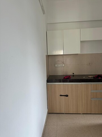Furnished Amenities in 3 BHK Apartment at The Wadhwa Platina, Kolshet Road – for Rent