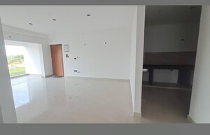 Room in 3 BHK Apartment at Kondapur – for Sale
