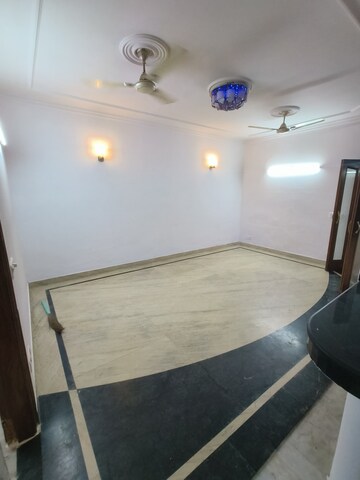 Team Area in 2 BHK Builder Floor at East Of Kailash – for Rent