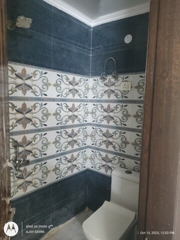 Furnished Amenities in 2 BHK Builder Floor at Mehrauli – for Sale