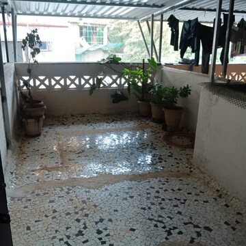 Parking in 2.5 BHK Villa at Unnat Nagar 43-44, Goregaon West – for Rent