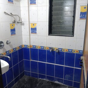Bathroom in 2.5 BHK Villa at Unnat Nagar 43-44, Goregaon West – for Rent
