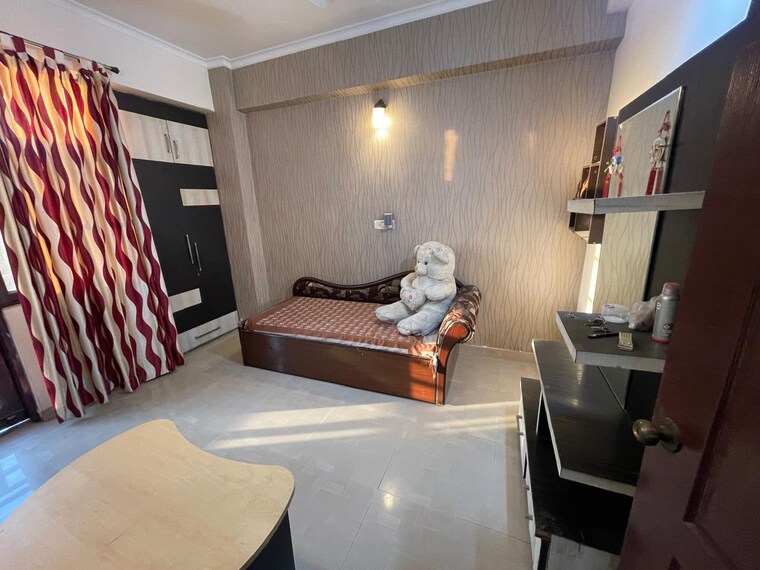 Master Bedroom, hazratganj 3 Bedroom 1249 Sq.Ft. Apartment In Hazratganj Lucknow 9319032