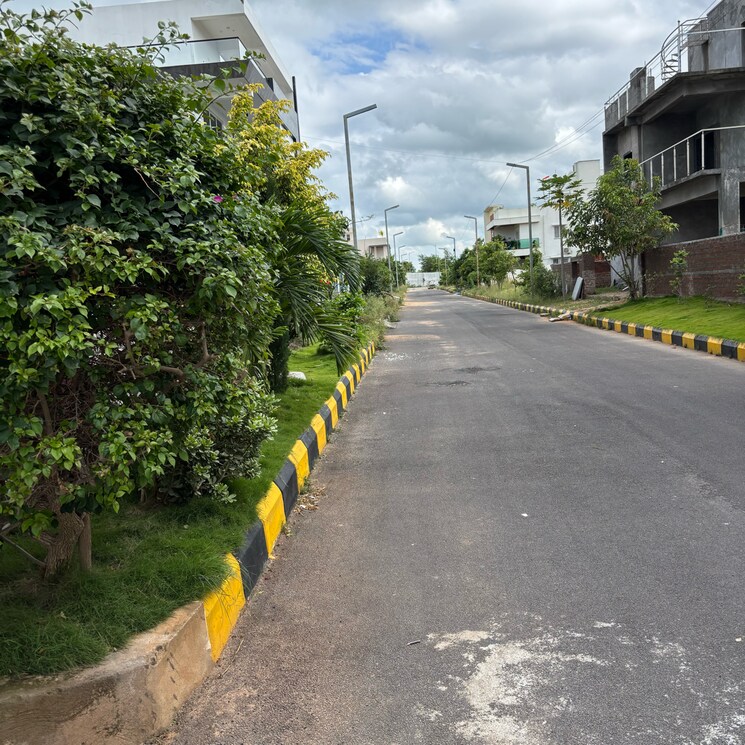 Garden, jb-serene-villas  347 Sq.Yd. Plot In Ibrahimpatnam Hyderabad 9319069