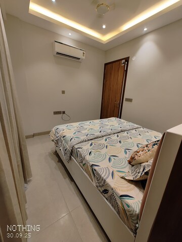 Bedroom in 1 BHK Builder Floor at Ardee City, Sector 52 – for Rent