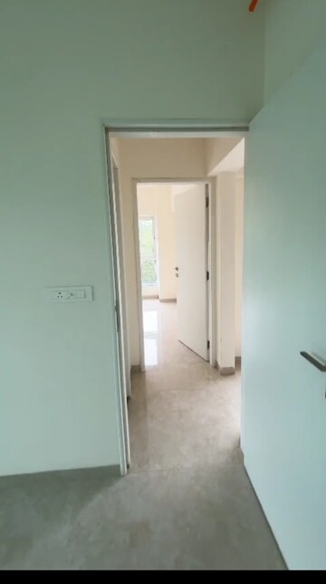 Room in 3 BHK Apartment at Shreem Shree Krishna, Powai – for Sale