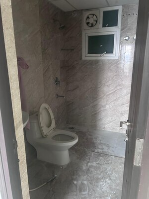 Bathroom in 2.5 BHK Apartment at Godawari Agrasen Heights, Sitapur Road – for Rent