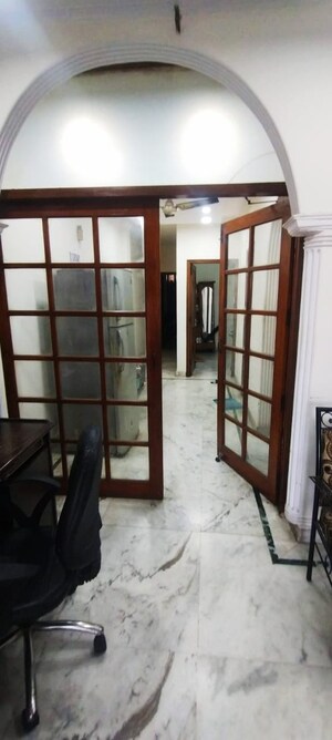 Floor Plan in 2 BHK Builder Floor at Lajpat Nagar – for Rent